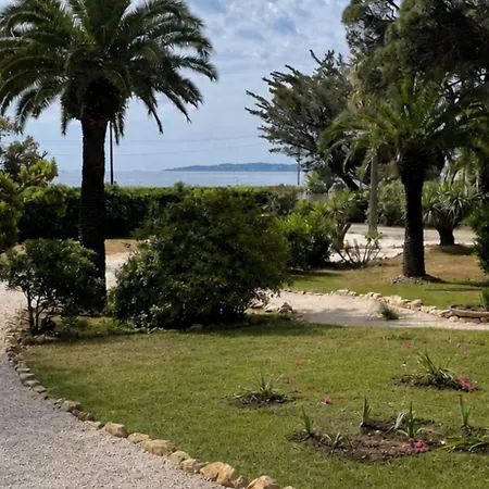 1907 Sainte-Maxime